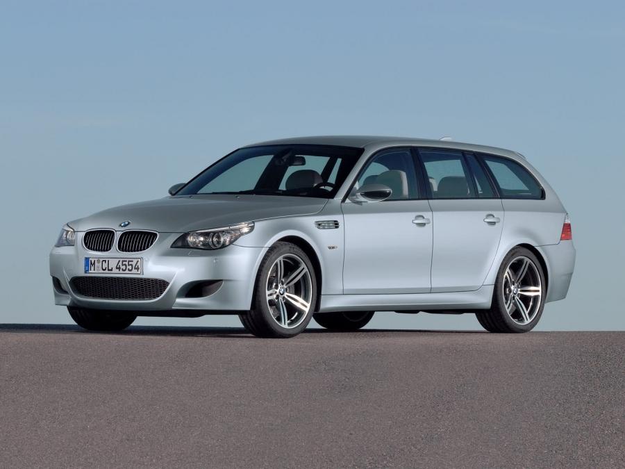  BMW M5 Touring 2007 года  (фото 37 из 56)